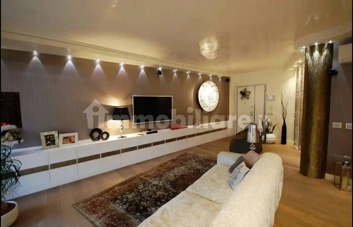 Appartamento via Grazia Deledda, San Martino, Prato - foto 2