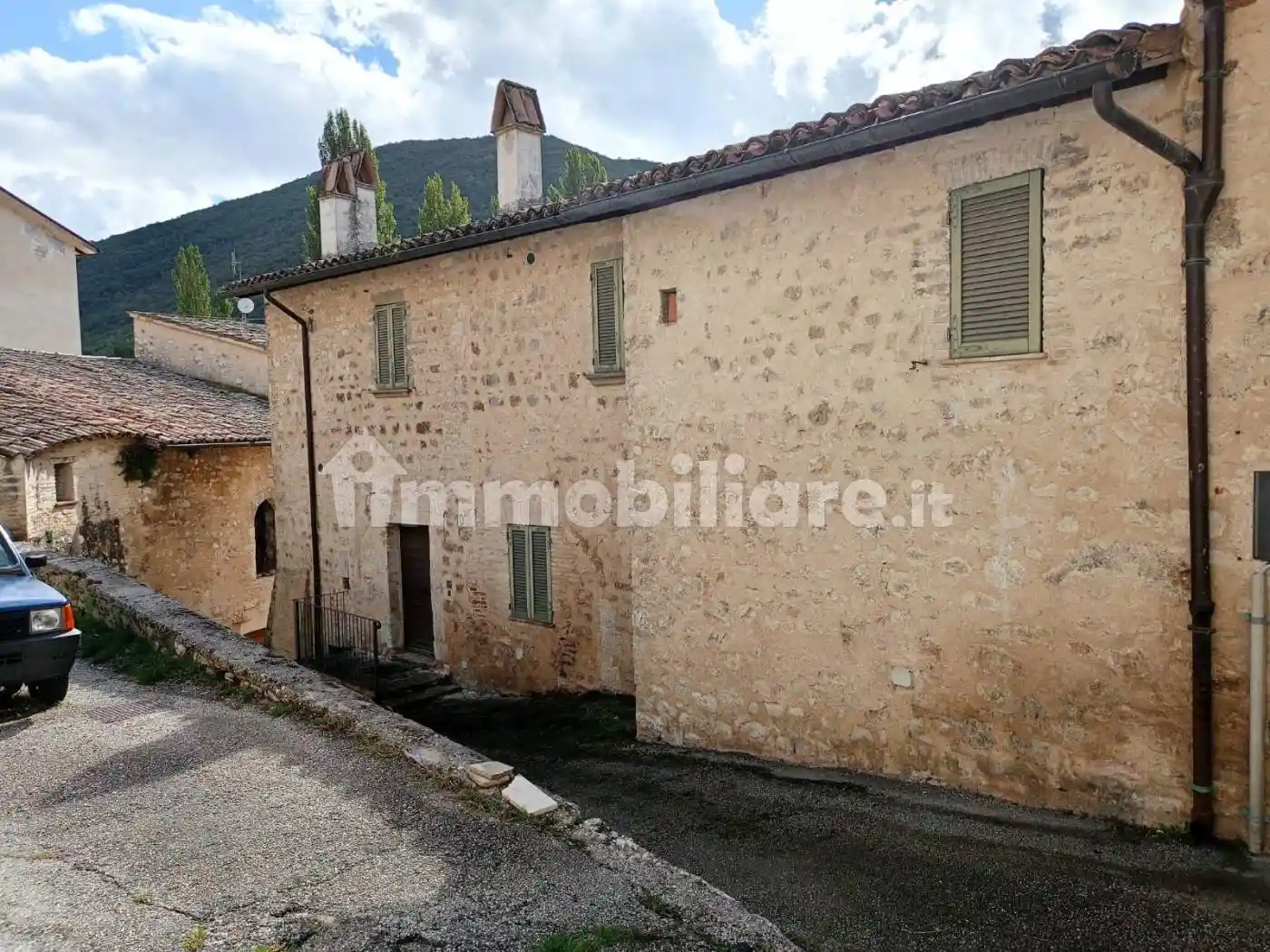 Terratetto plurifamiliare via Nazionale 21, Carpello, Scopoli, Casenove, Verchiano, Foligno - foto 3