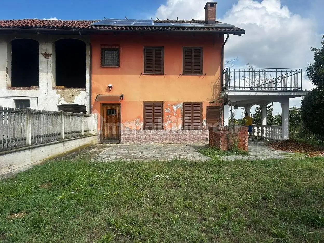 Terratetto unifamiliare Cascina Gerbido 58, Ceresole Alba - foto 2