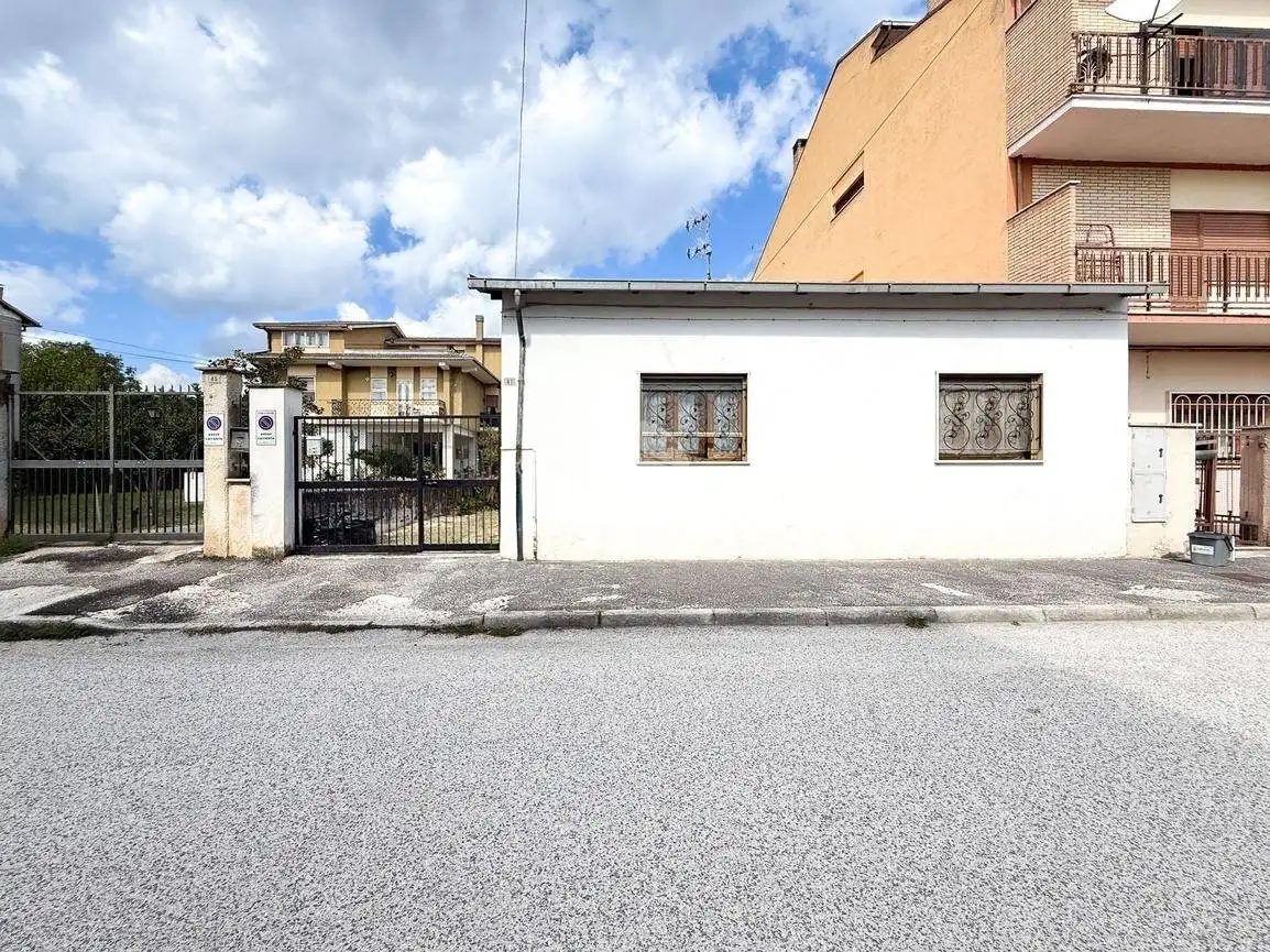 Casa indipendente in vendita a Avezzano