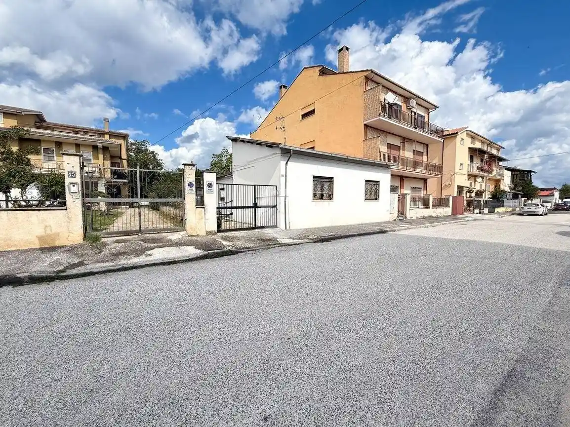 Terratetto plurifamiliare via Pescina 47, Centro, Avezzano - foto 2