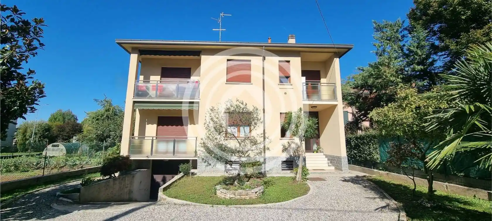 Appartamento in vendita a Bernareggio