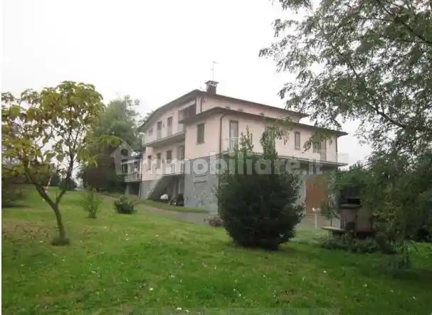 Villa all'asta via Costa, 19, Castana - foto 2