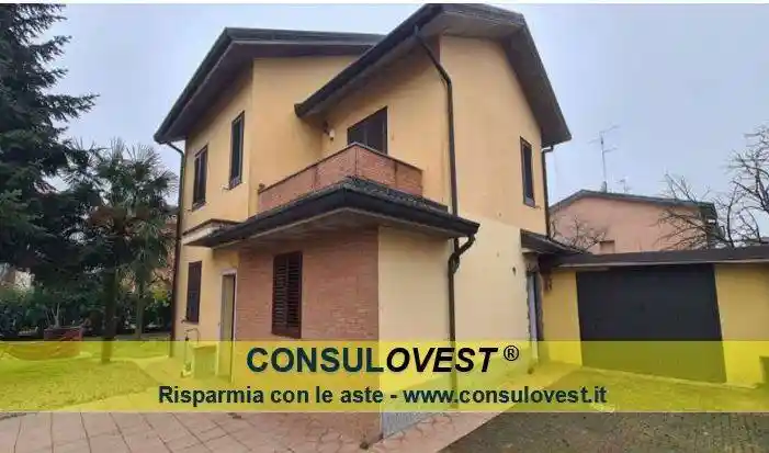 Villa in vendita a Caselle Lurani