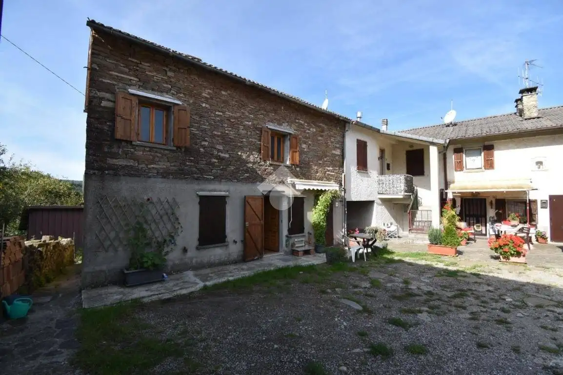 Appartamento in vendita a Berceto