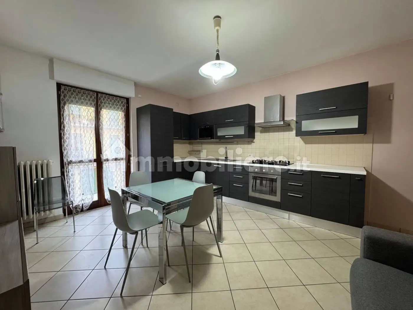 Appartamento in vendita a Grinzane Cavour