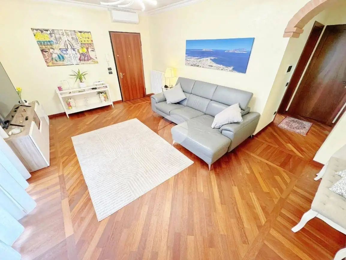 Trilocale via Giuseppe Mazzini 2, Brescello - foto 3