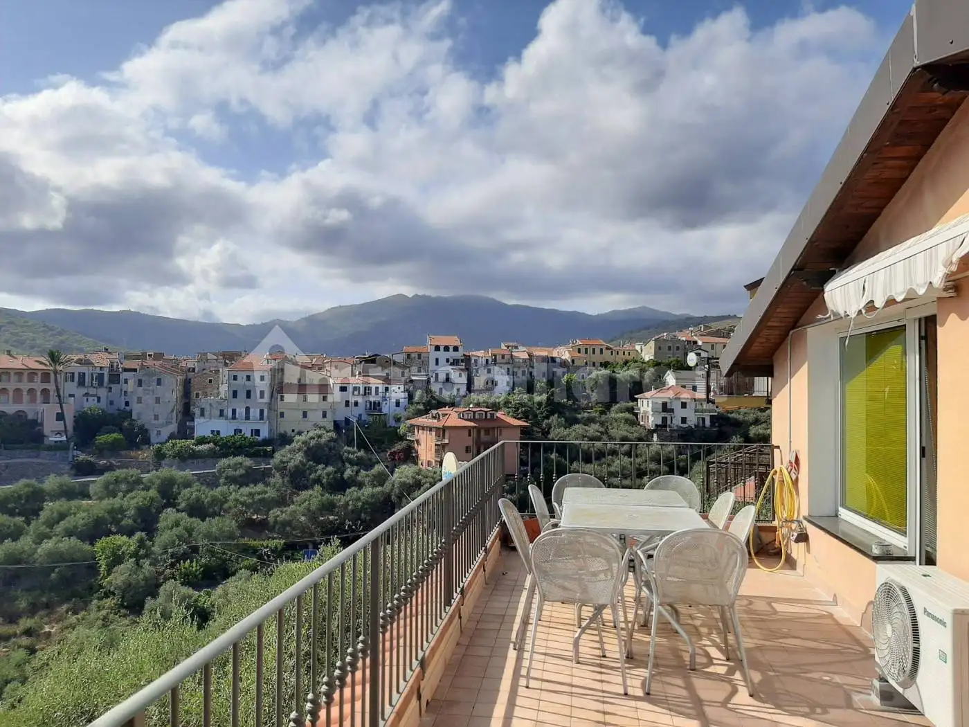 Villa unifamiliare, buono stato, 167 m², Civezza - foto 3