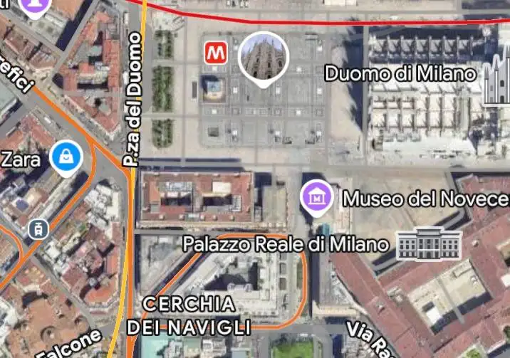 Penthouse - Attic in vendita a Milan