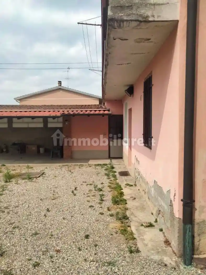 Villa unifamiliare via Monsignor Antonietti 7, Centro, Capergnanica - foto 3