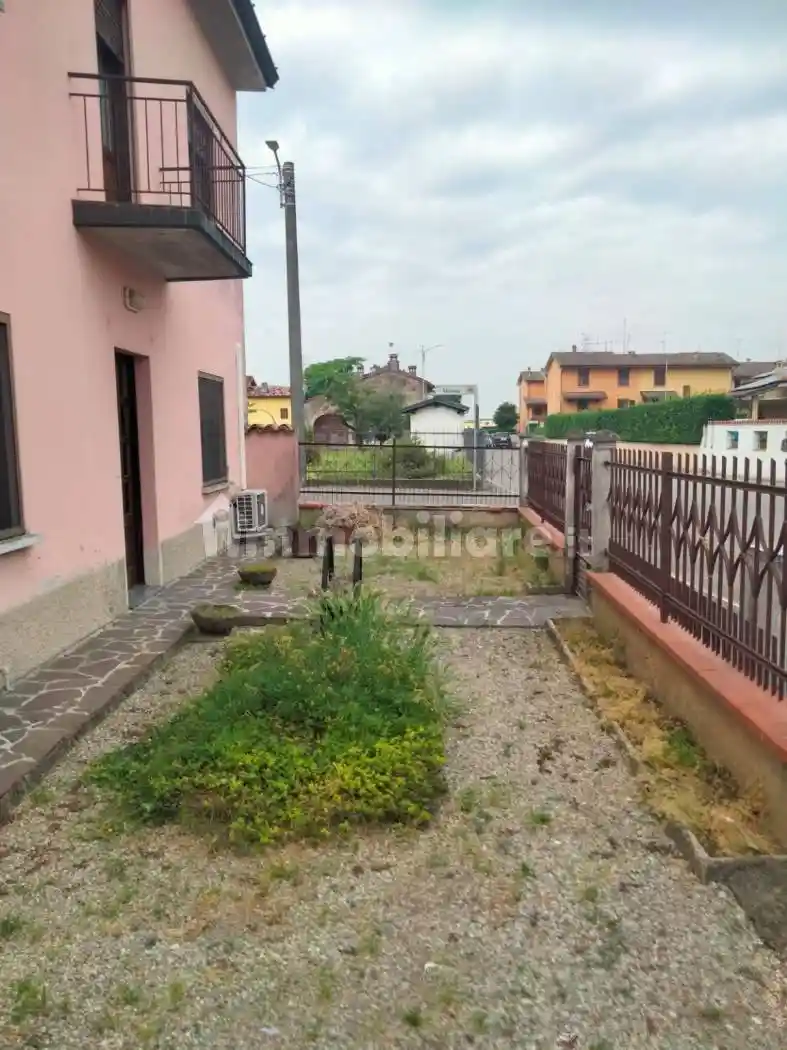 Villa unifamiliare via Monsignor Antonietti 7, Centro, Capergnanica - foto 5