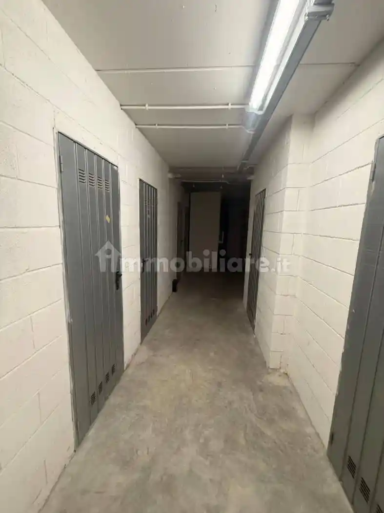 Trilocale via Eduardo De Filippo 6, Guardapasso, Aprilia - foto 5