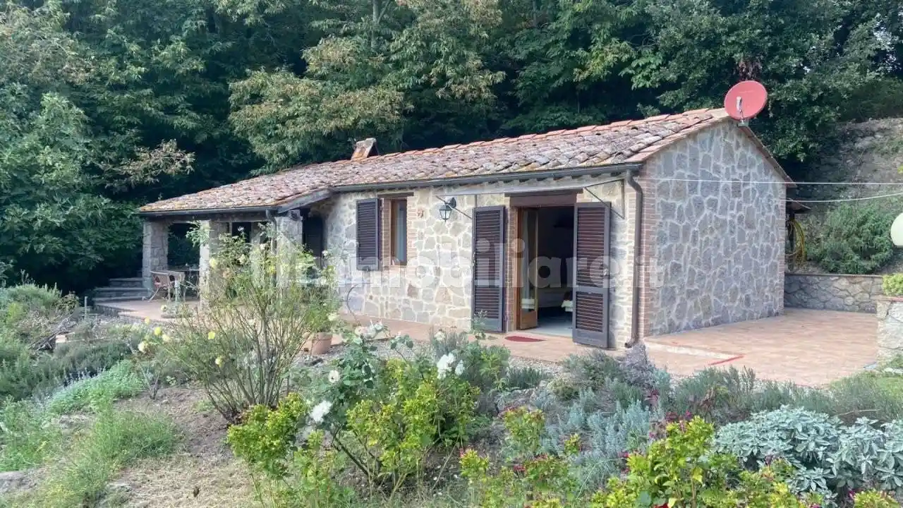 Rustico - Casale in vendita a Roccastrada