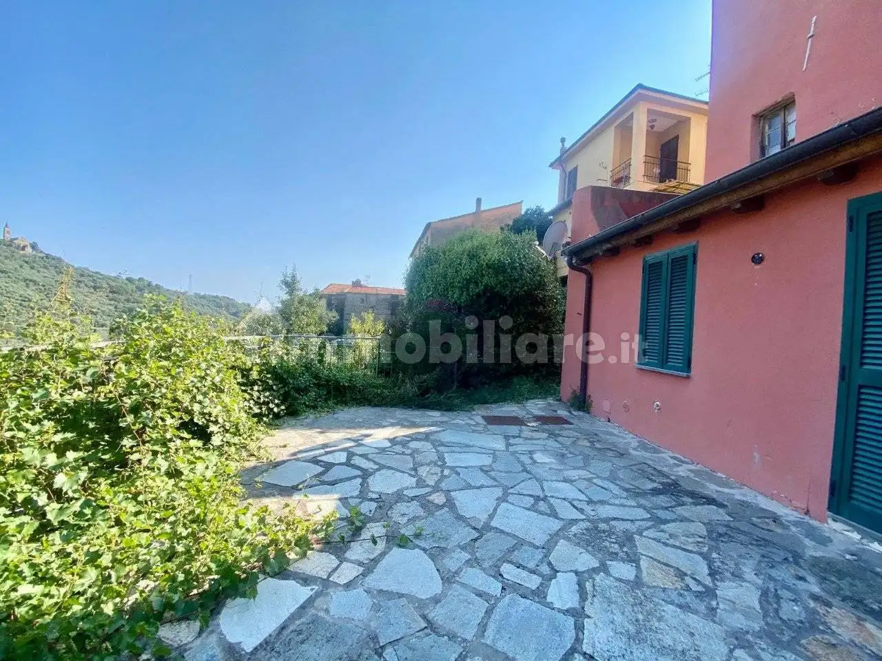 Appartamento in vendita a Imperia