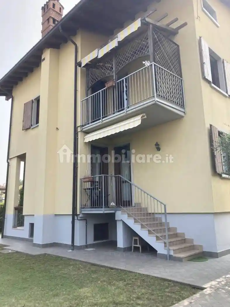 Villa in vendita a Stezzano