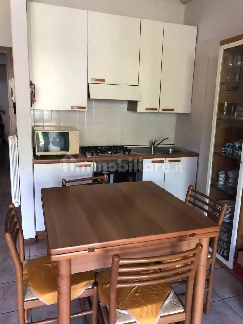 Bilocale via padrr annibale di francia 40, Rivoltella, Desenzano del Garda - foto 3