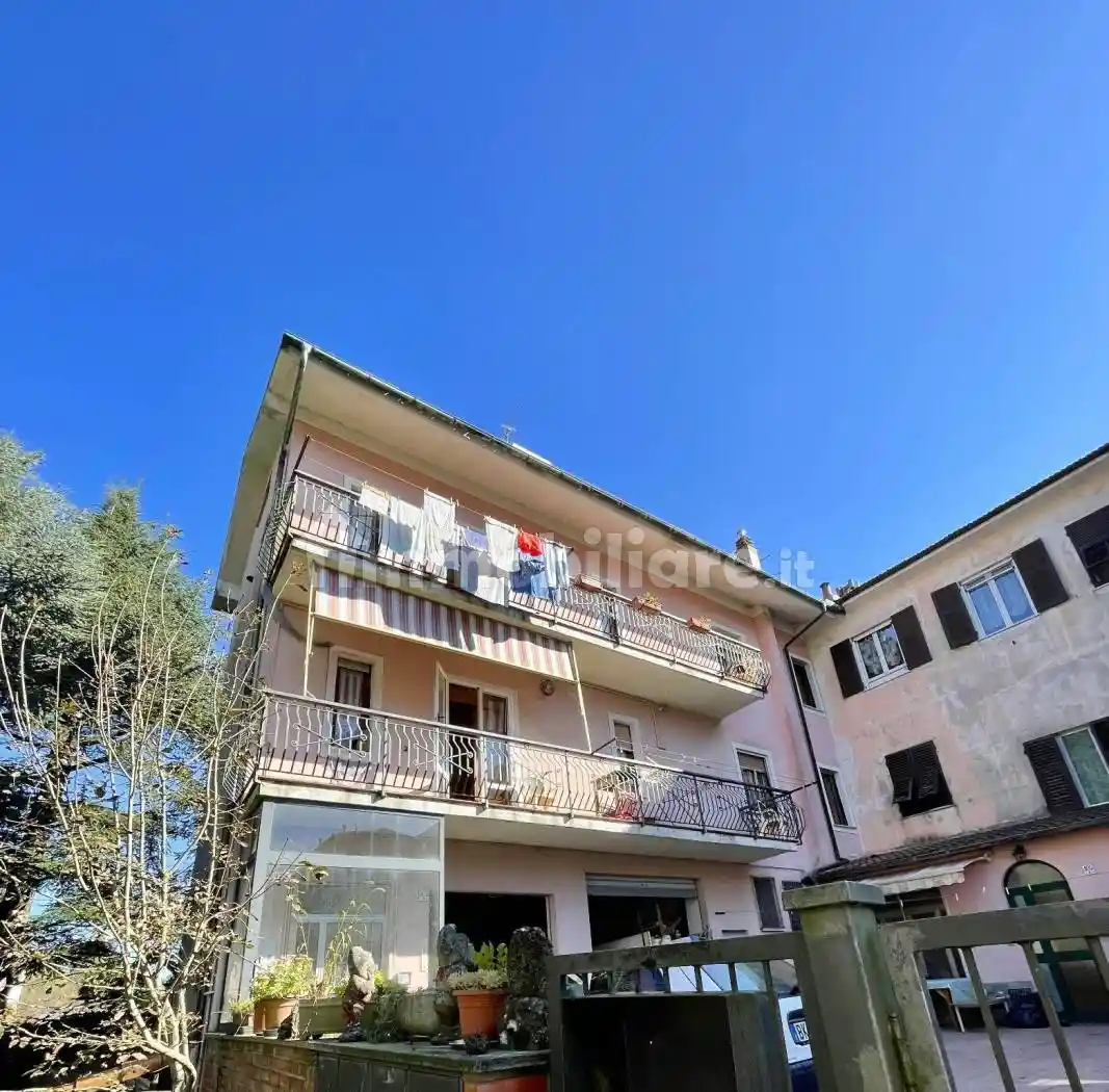 Casa indipendente in vendita a Mignanego