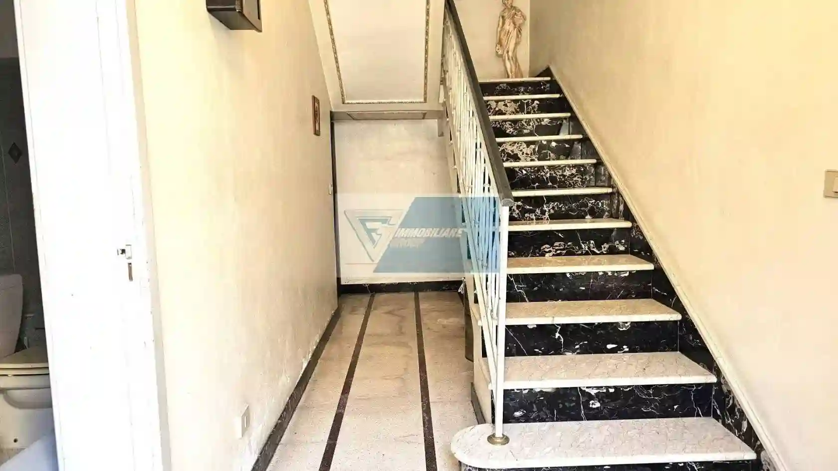 Palazzo - Edificio - foto 2