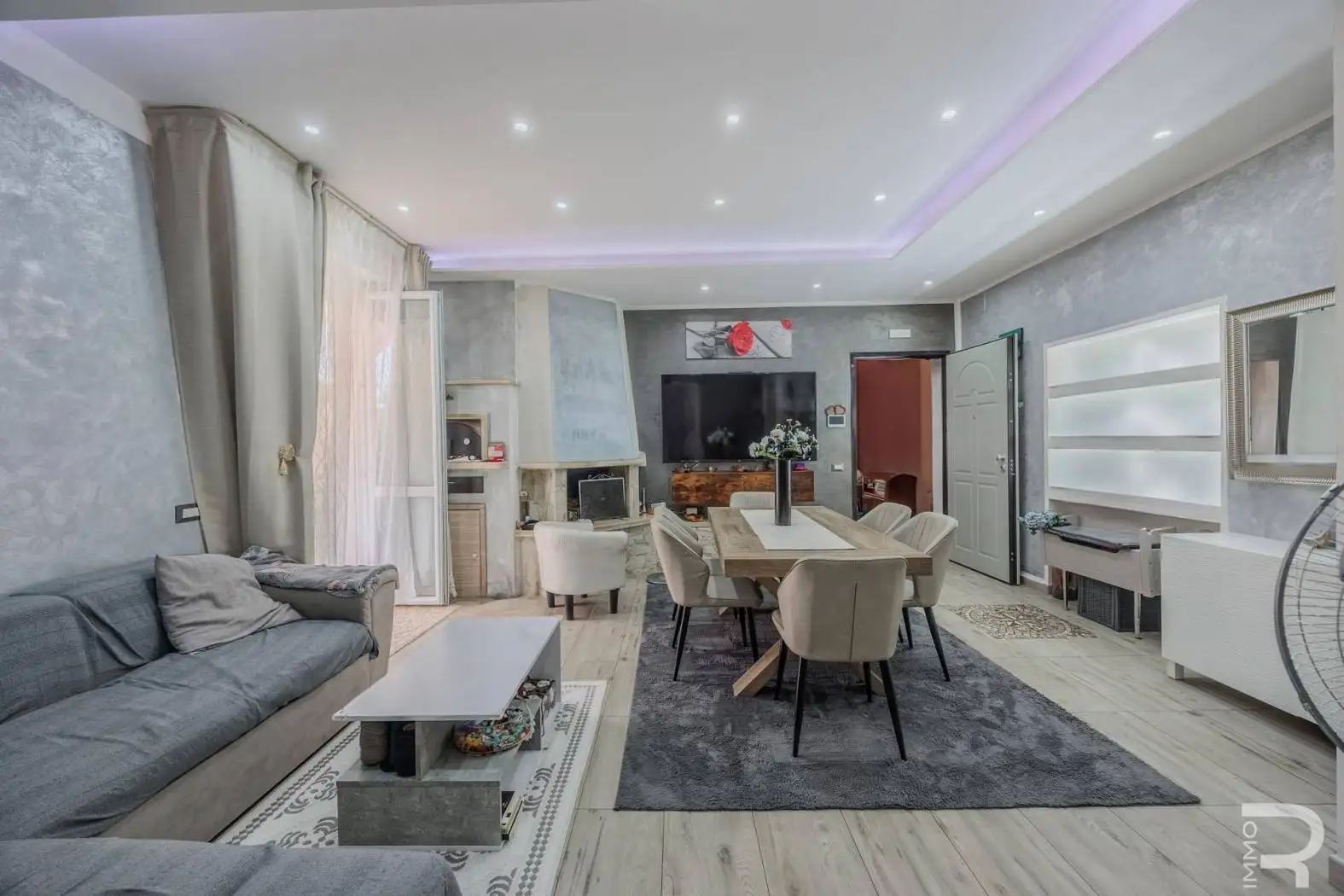 Villa in vendita a Colle di Val d'Elsa