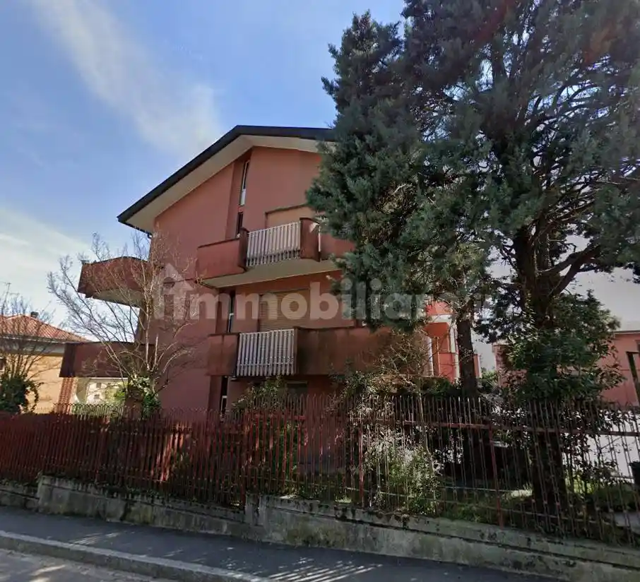 Appartamento in vendita a Casatenovo