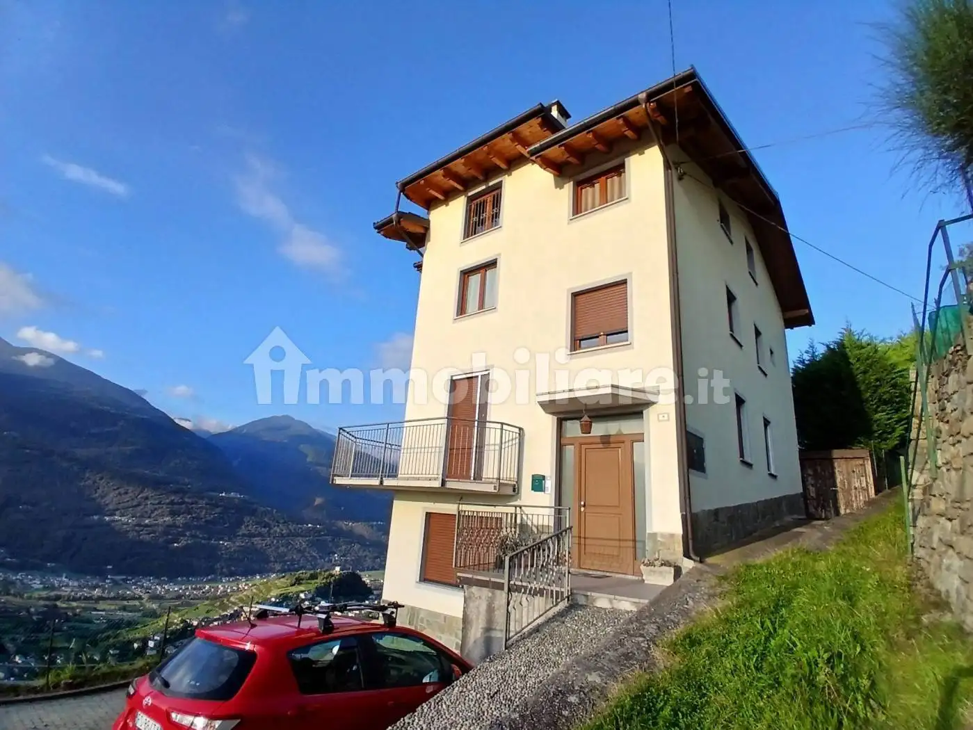 Appartamento in vendita a Tresivio