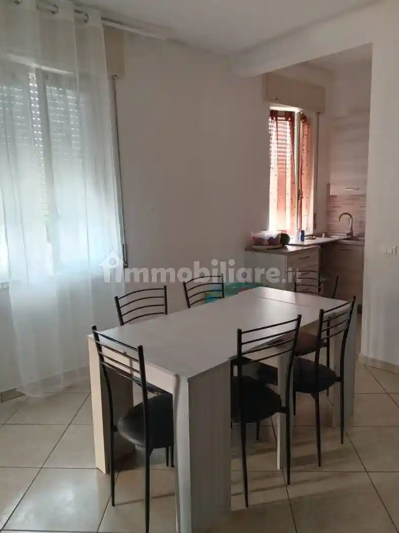 Villa in vendita a Monticelli d'Ongina