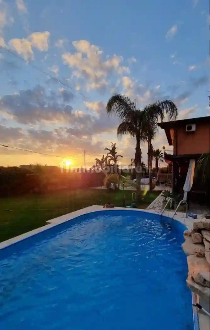 Villa bifamiliare viale dei Fiori, Agnone, Augusta - foto 4