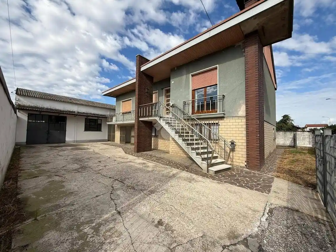 Casa indipendente in vendita a Bovolone