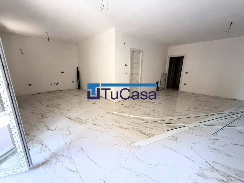 Appartamento in vendita a Orta di Atella