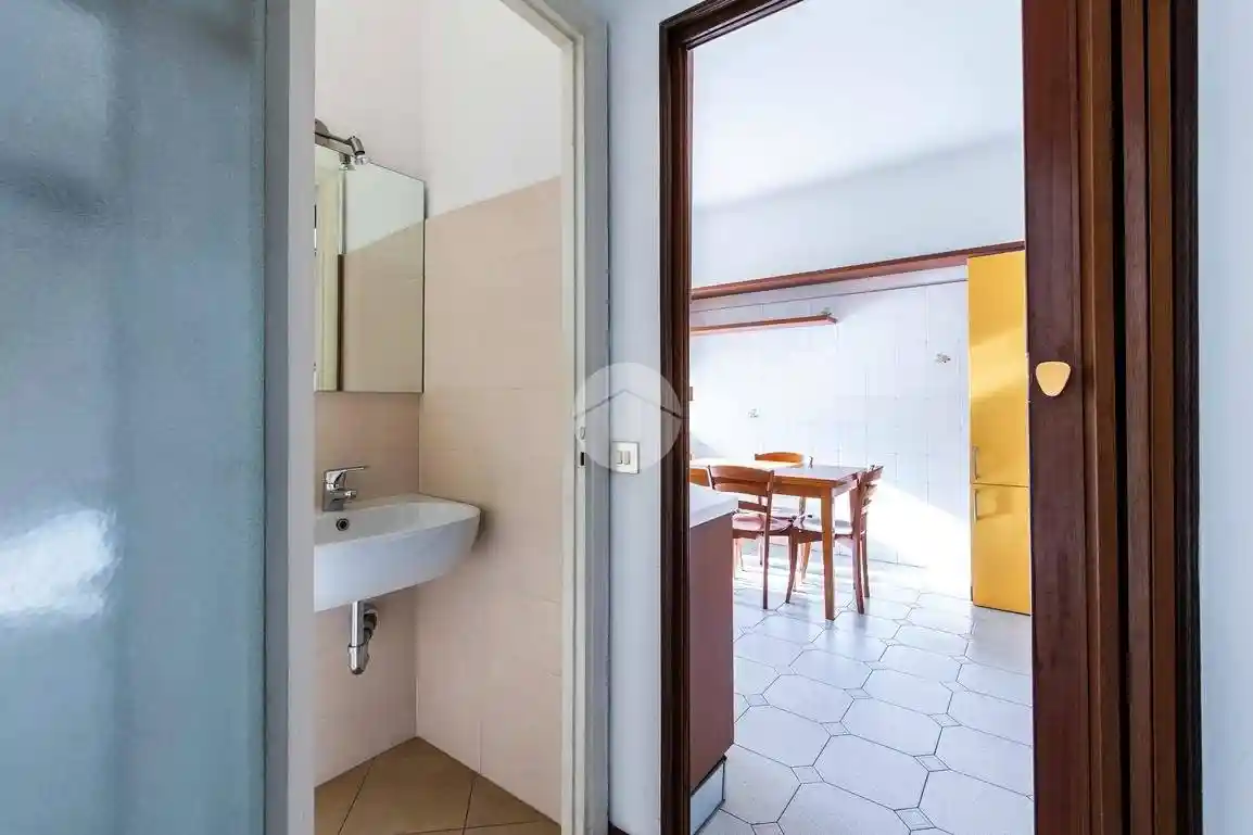 Bilocale via Alfonso Capecelatro 38, San Siro, Milano - foto 3