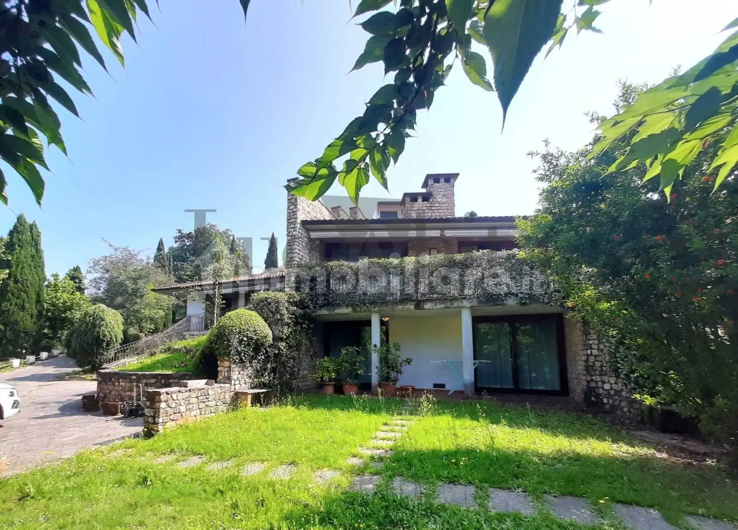 Villa in vendita a Lucca