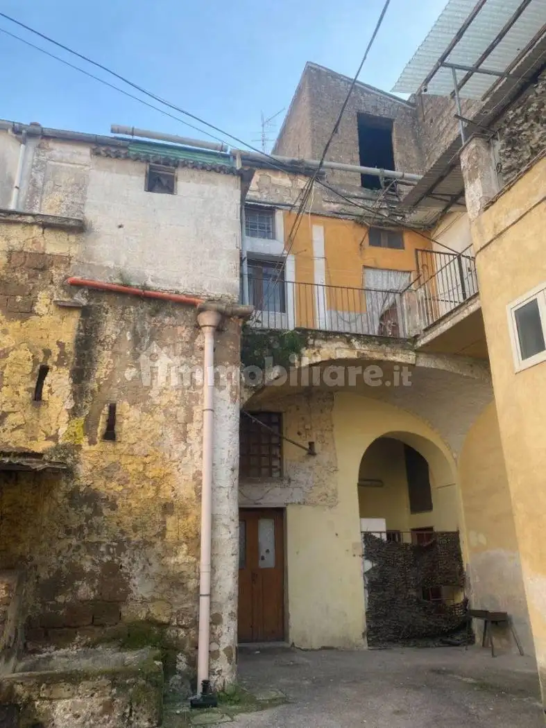 Appartamento in vendita a Acerra