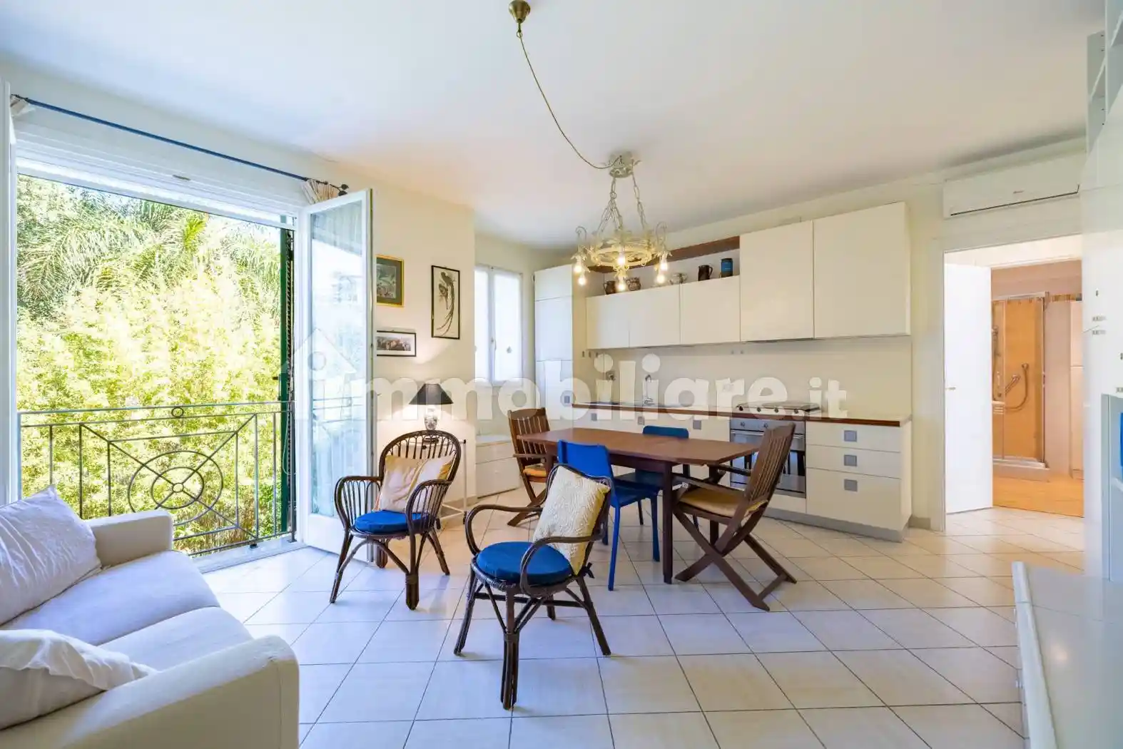 Appartamento in vendita a Bordighera