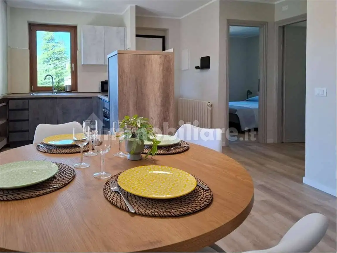 Trilocale via Volta, Centro, Castione della Presolana - foto 4