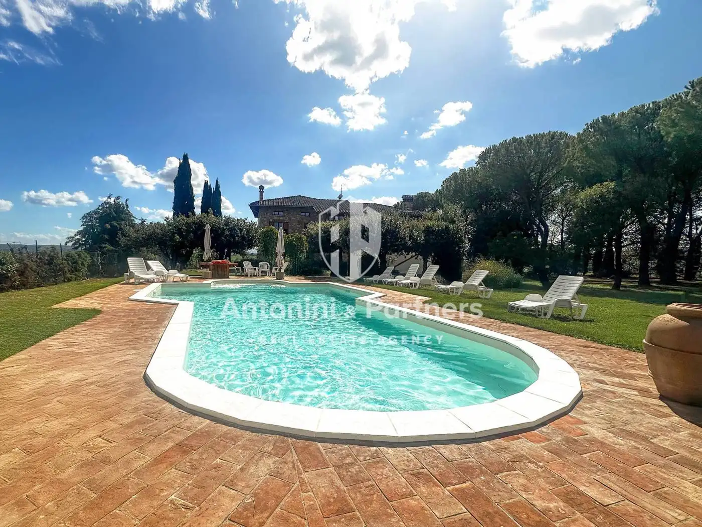 Rustico - Casale in vendita a Castiglione del Lago