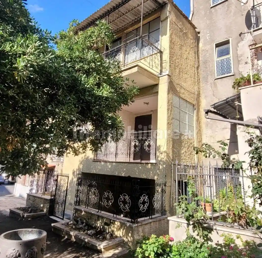 Casa indipendente in vendita a Marcellina