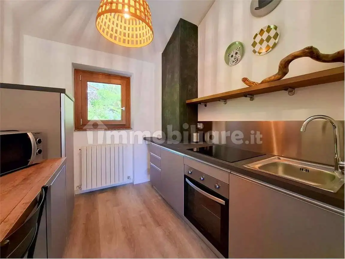 Trilocale via Volta, Centro, Castione della Presolana - foto 4