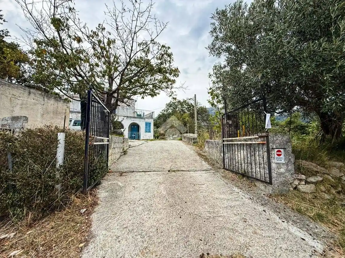 Bilocale Contrada San Pietro 36, Falconara Albanese - foto 2