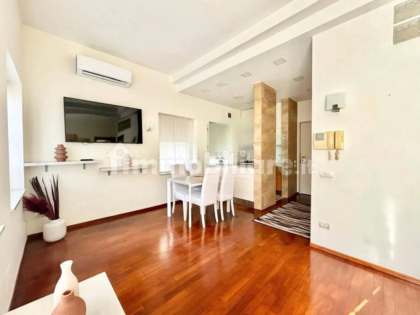 Appartamento in affitto a Napoli