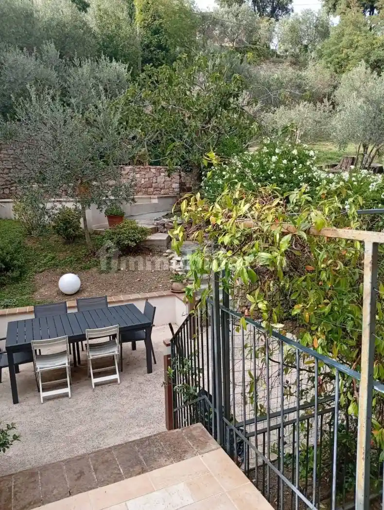 Trilocale viale Umberto I, Zona Nuova, Assisi - foto 4