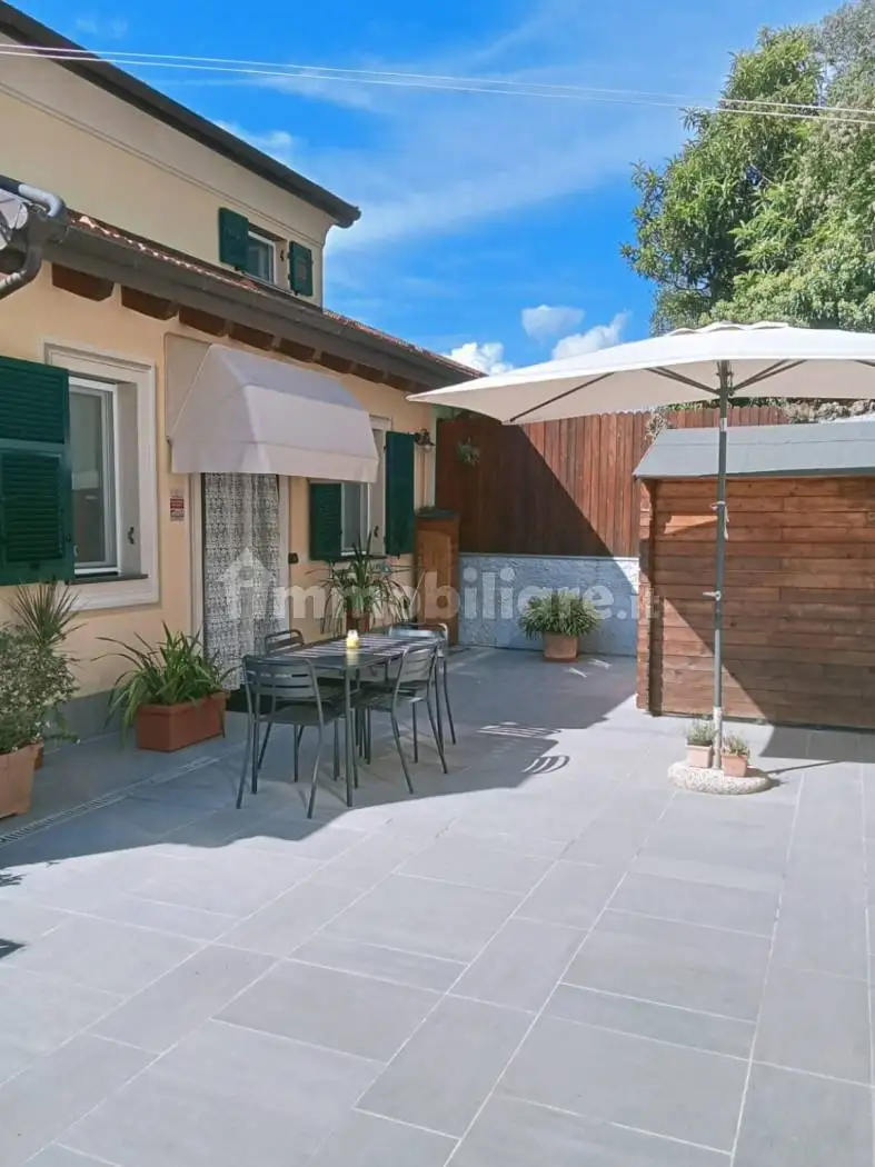 Appartamento in vendita a Avegno