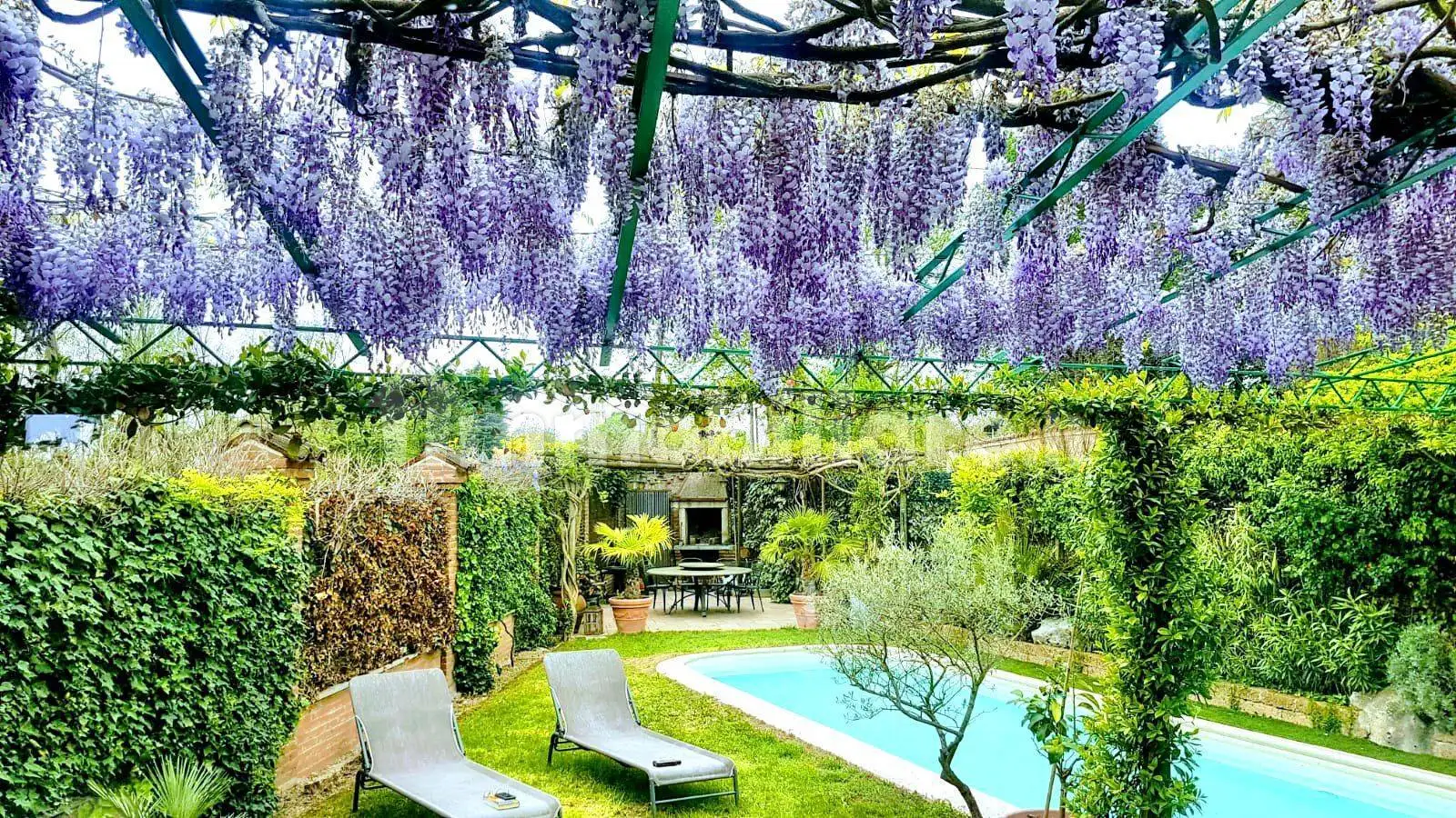 Villa in vendita a Cassinetta di Lugagnano