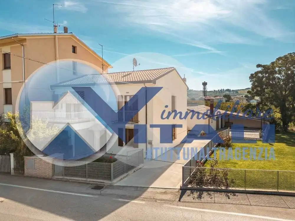 Casa indipendente in vendita a Cesena