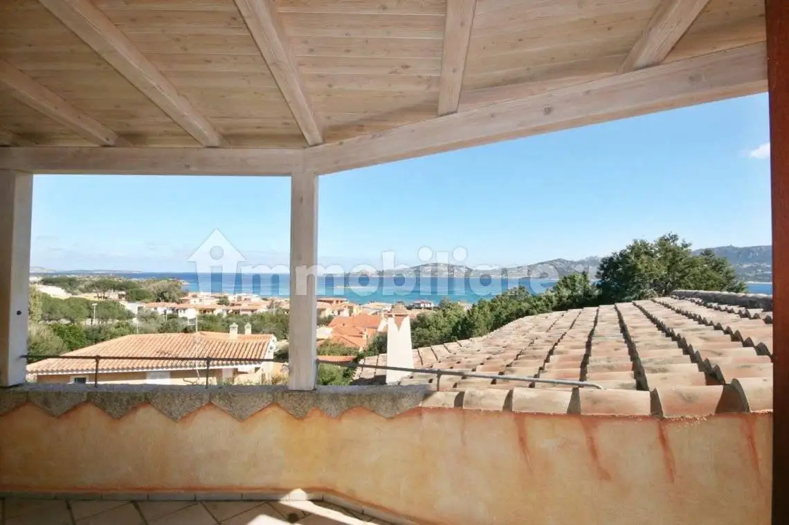 Villa in vendita a Arzachena