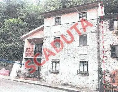 Appartamento in asta a Lucca