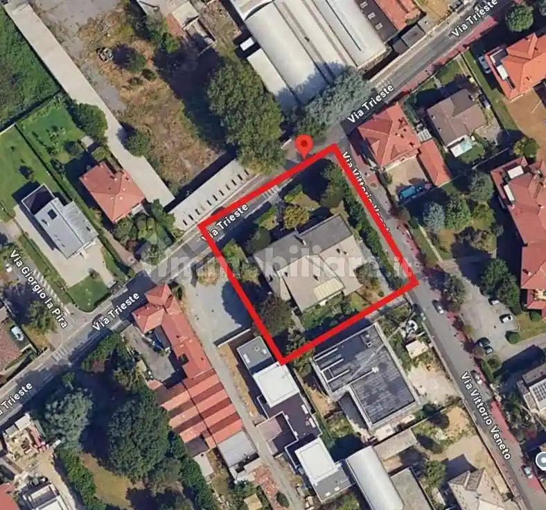 Villa in vendita a Albiate