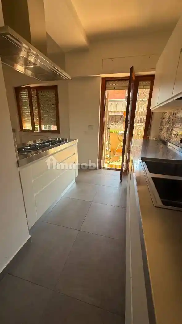 Quadrilocale via Campodimele 41, Tomba di Nerone, Roma - foto 4