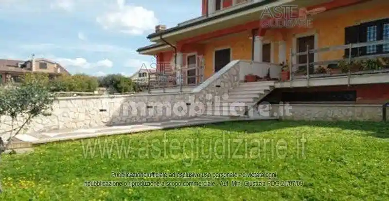 Villa in vendita a Guidonia Montecelio