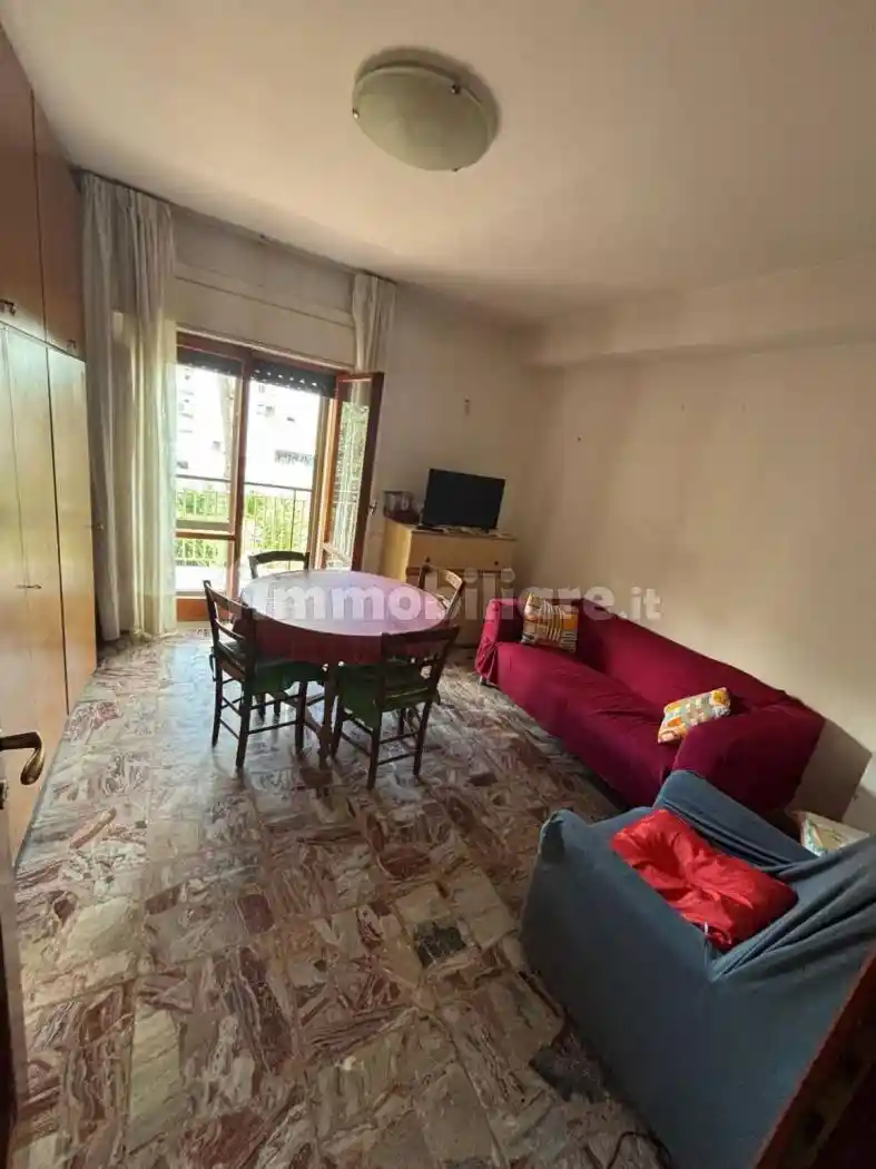 Trilocale viale della Resistenza, Scampia, Napoli - foto 2