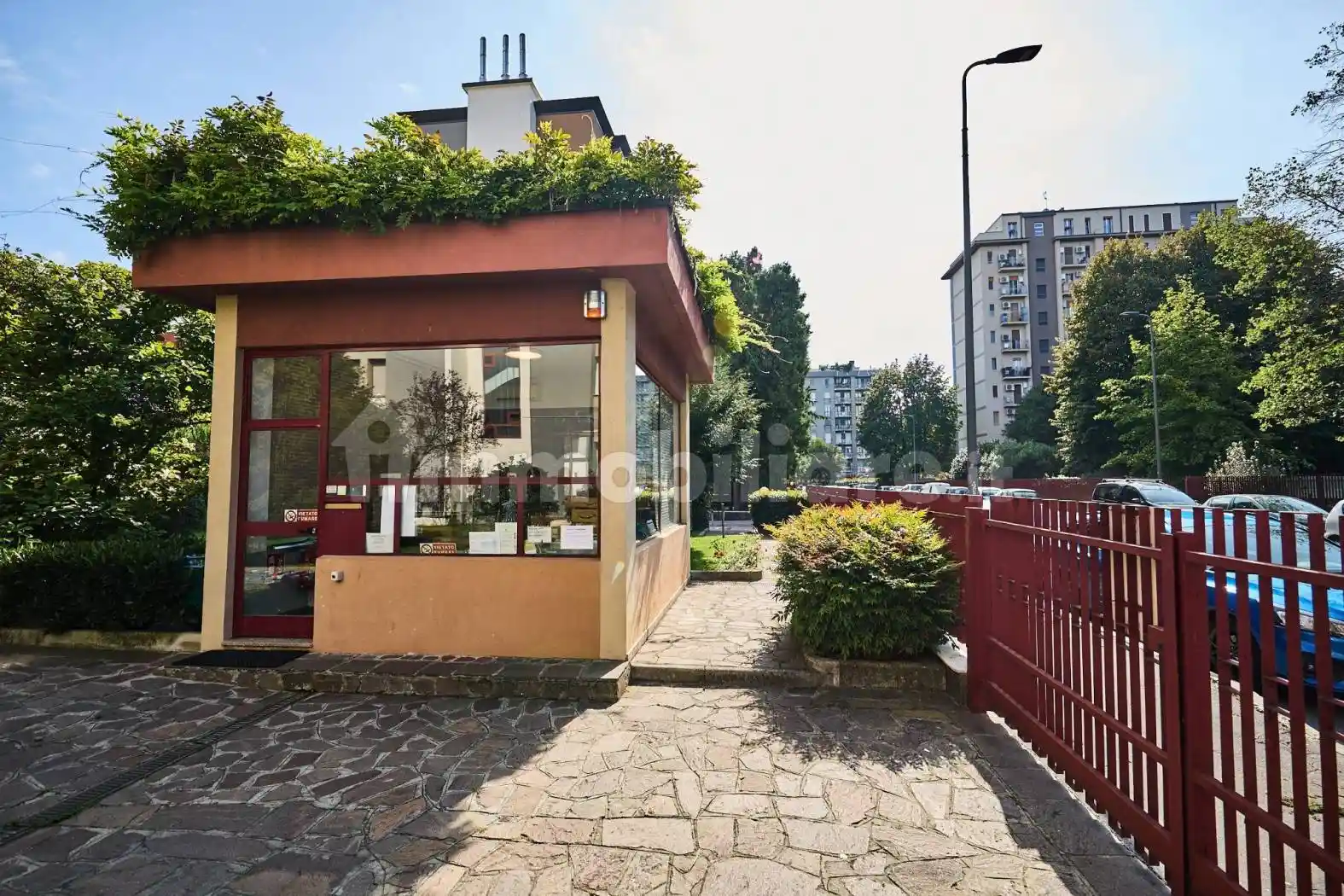 Quadrilocale viale Famagosta 43, Famagosta, Milano - foto 3